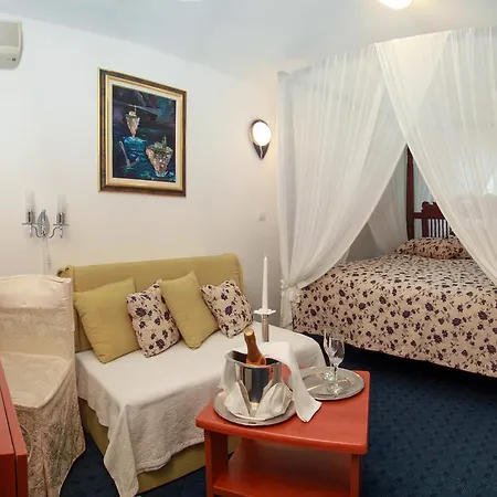 Neretva Hotel 3*