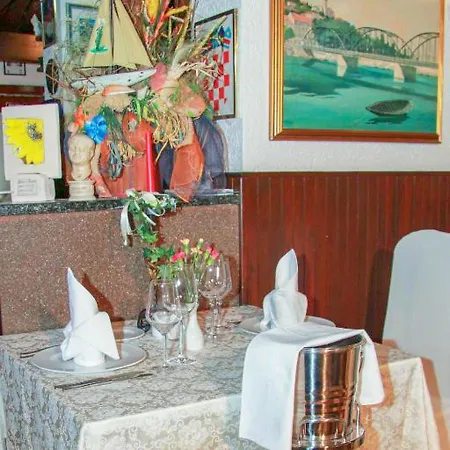Neretva Hotel 3*
